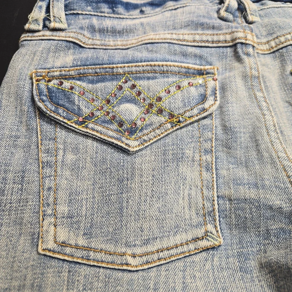Vintage Mudd Jeans Womens 28x23 Blue Denim 90s Mid Rise Boho Y2K Straight Capri